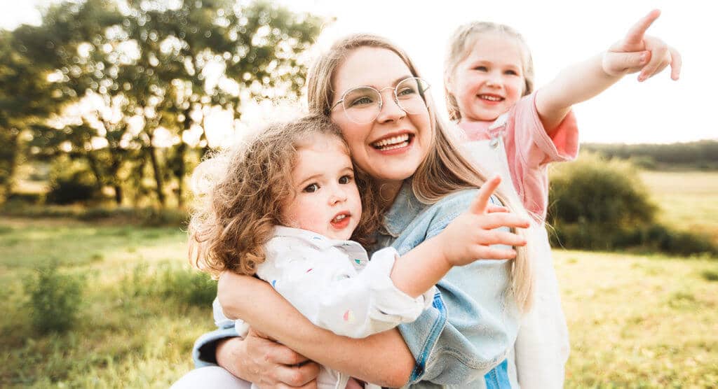 Stipendienprogramm: Auslandsstudium mit Kind – Stimmen Sie ab, bis zum 15.02.2019!